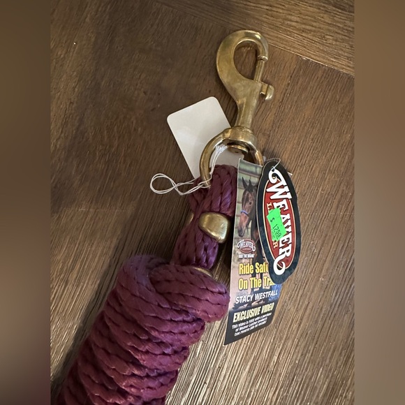 Horse Tack - Burgundy Weaver Lead Rope - Picture 2 of 4